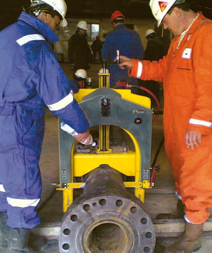 ابزارآلات جانبی و تجهیزات مرتبط با لوله بر دروازه ای پرتابل گیوتین مدل Guillotine Pipe Saw Tooling ساخت وش آمریکا