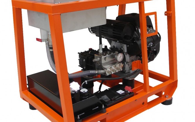 واترجت بنزینی 500 بار فشارقوی جهت شستشو و رسوب زدایی صنعتی مدل CP-22 ساخت دن جت دانمارک