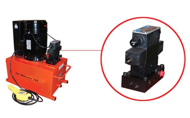 شیر برقی فشار قوی 24 ولت به همراه ریموت کنترل Low Voltage Solenoid Valve with Hand Pendant ساخت هایفورس انگلستان